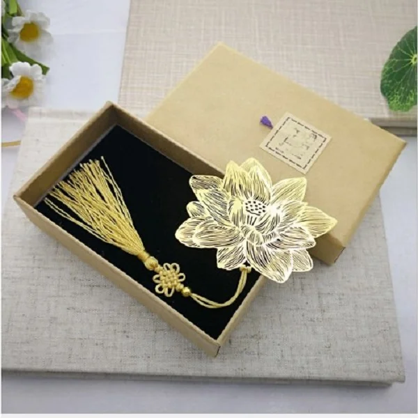Hộp quà ghim cài áo 