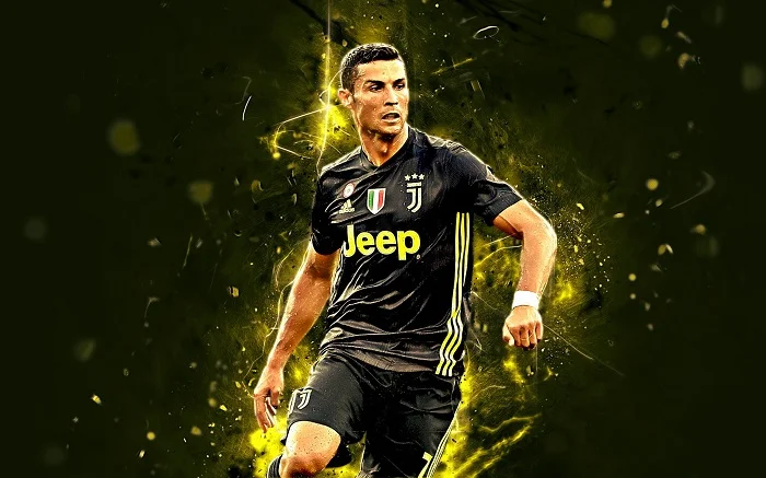 Hình ảnh Cristiano Ronaldo trên sân thi đấu cực đẹp, ấn tượng