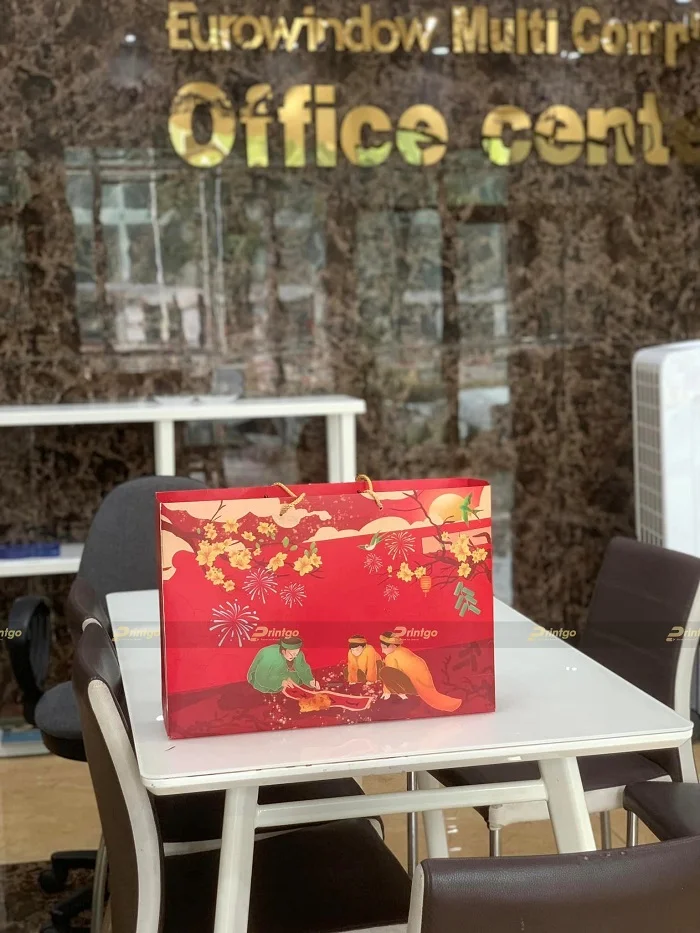 Túi giấy đựng hộp quà tết Phúc