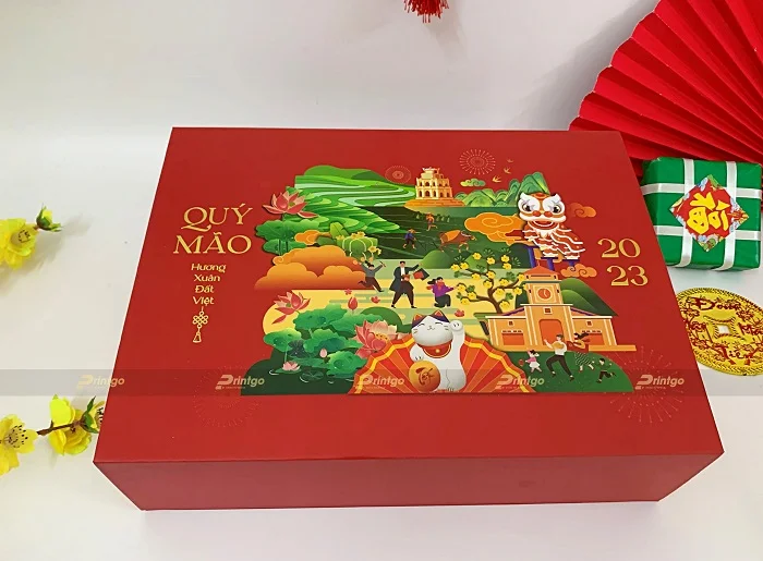 Hình dáng vuông thành sắc cạnh