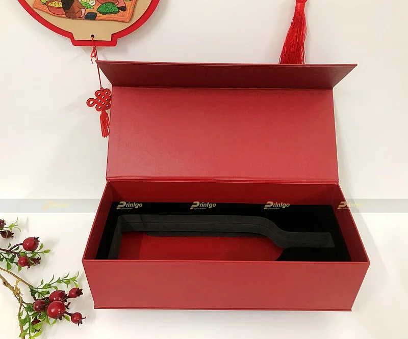 Cấu trúc hộp rượu Royal Secret thuộc dạng nam châm cạnh