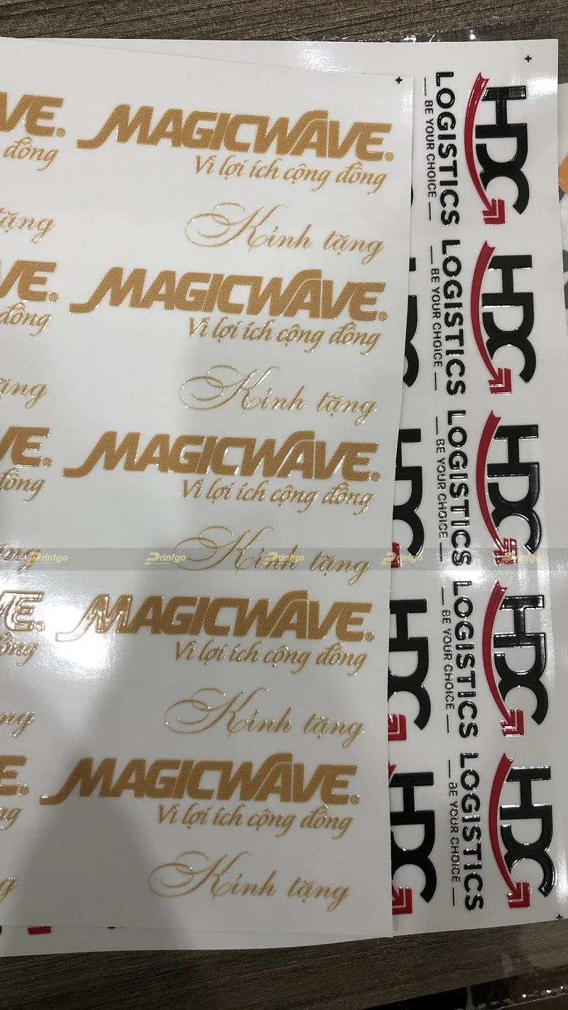 Decal nổi in nhiều màu sắc theo yêu cầu của khách hàng