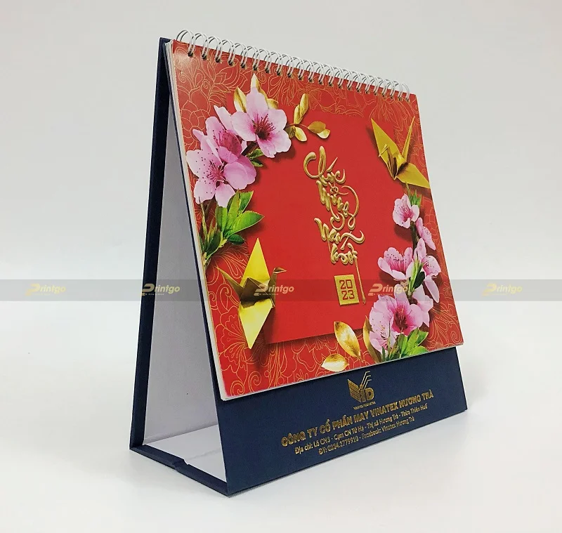 Vinatex Hương Trà và Printgo: In bộ lịch tết chào xuân 2023 mang nhiều dấu ấn thương hiệu