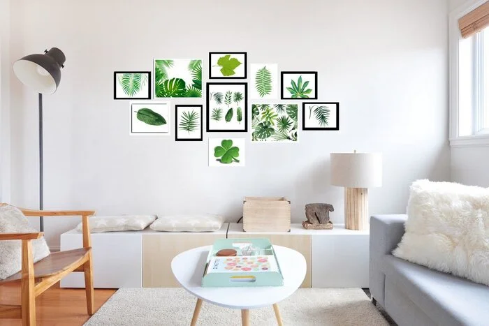Khung ảnh được sử dụng trang trí cho phòng khách thêm sống động