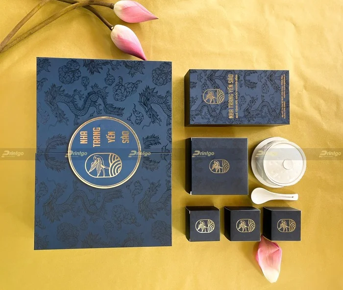 Hộp có hoa văn độc đáo