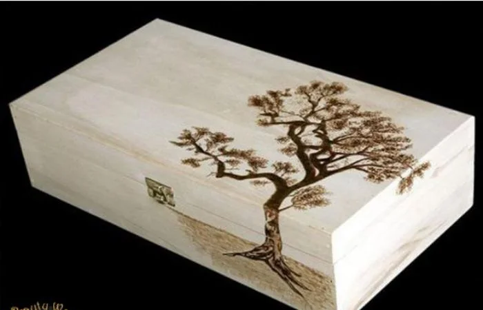 Hộp đựng trà bằng gỗ ấn tượng