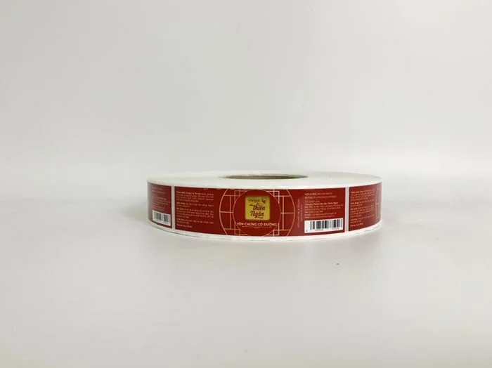 Decal giúp quảng bá thương hiệu cho sản phẩm.