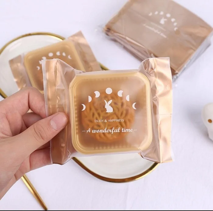 Khay túi là vật dụng không thể thiếu khi làm bánh trung thu