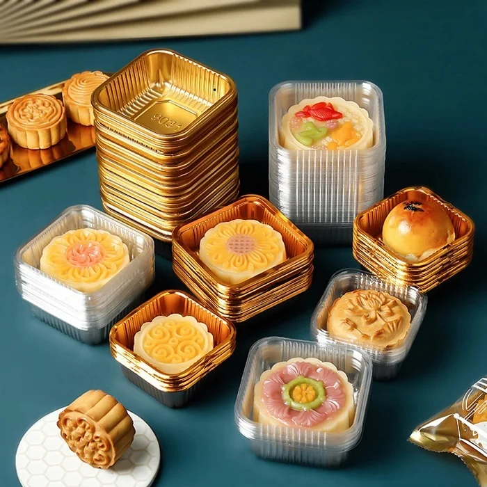 Khay đựng bánh trung thu với nhiều màu khác nhau