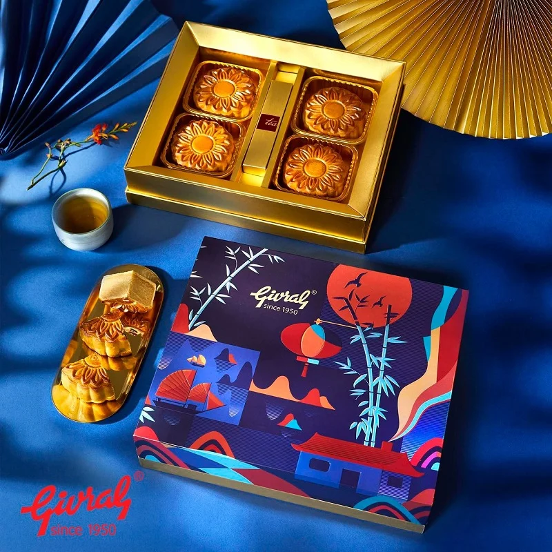 Hộp 4 bánh