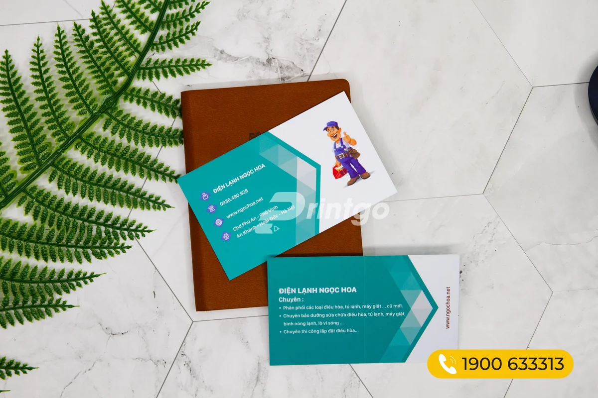 Name card được thiết kế đơn giản nhưng vẫn sang trọng