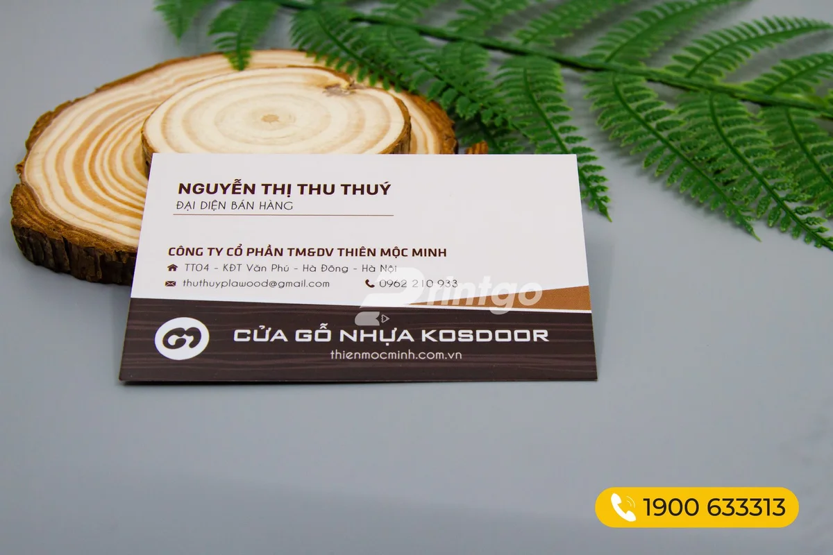 Name card được thiết kế đơn giản, tinh tế.