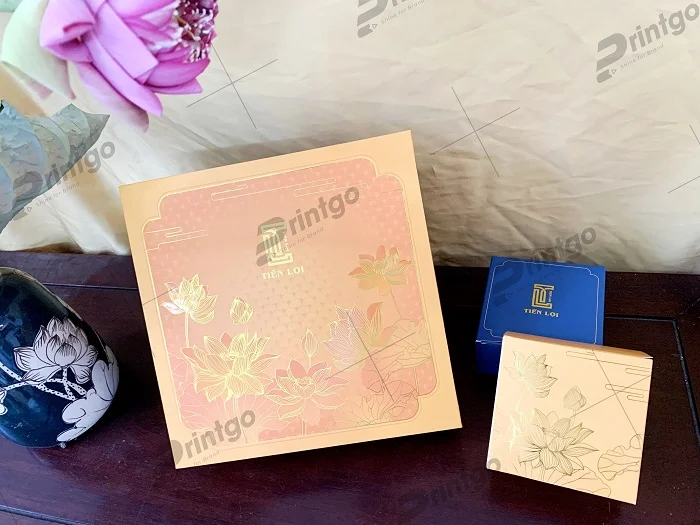 Ép kim họa tiết nổi bật