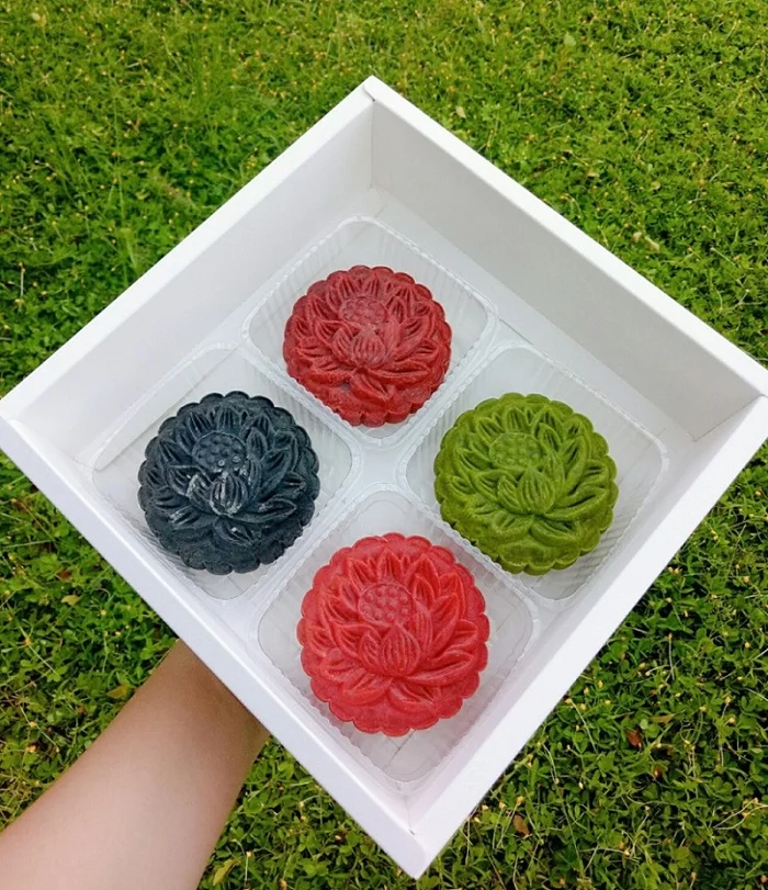 Bánh của Phú Quý với nhiều màu sắc