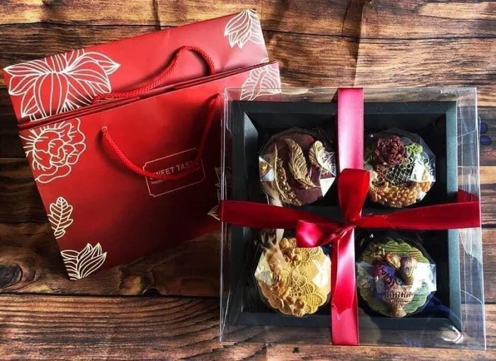 Bánh được đóng gói đẹp mắt