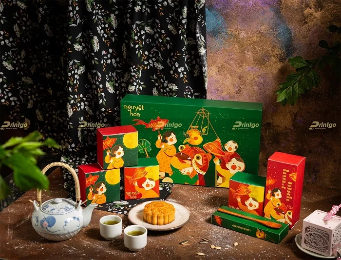 Hộp bánh tái hiên ký ức tuổi thơ