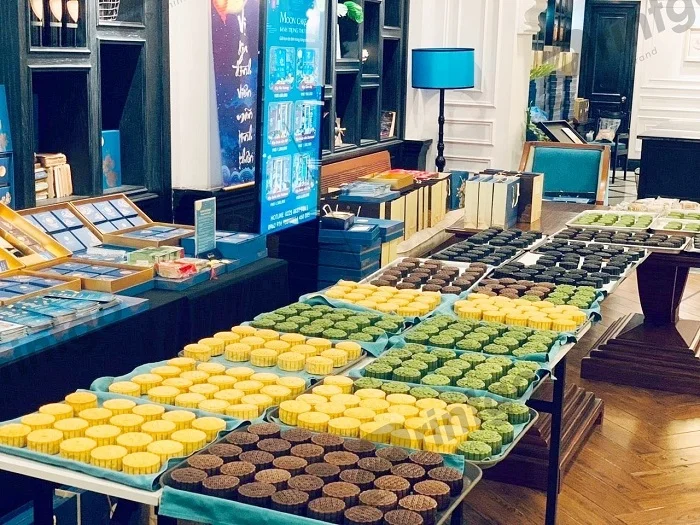 Bánh trung thu Bánh trung thu khách sạn Manoir Des Arts