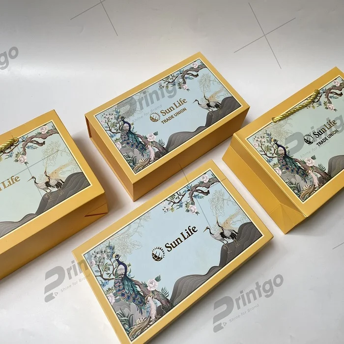 Sun Life và Printgo: Đồng hành cùng khách hàng với hộp bánh trung thu tinh tế, sang trọng