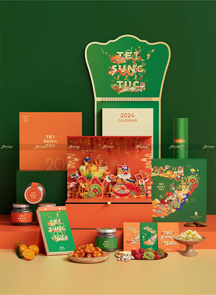 Bộ sưu tập hộp quà tết Sung Túc ấn tượng với gam màu xanh của sức sống và cam của sự chín muồi, viên mãn