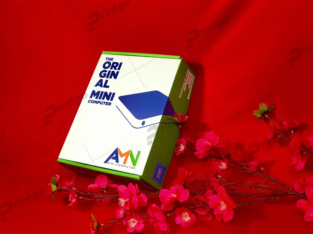 Hộp quà màu xanh trang nhã