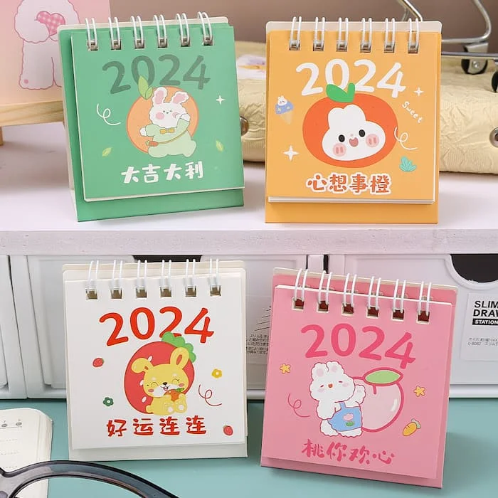 Top 20 mẫu lịch để bàn mini cute dễ thương nhất 2024 