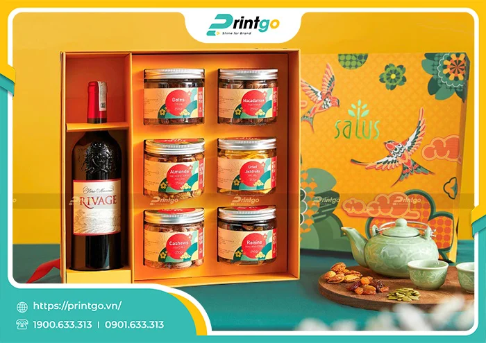 Hộp quà tết rượu vang và hạt khô