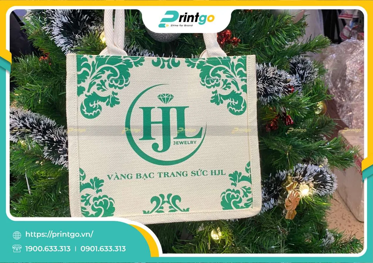 Trang sức vàng bạc HJL và Printgo: Mẫu túi vải đặc biệt làm quà tặng cho khách hàng khi trao gửi niềm tin