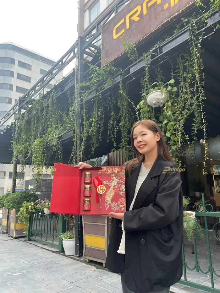 Hộp mở cánh bướm