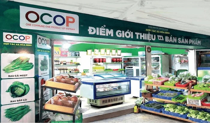 Điểm giới thiệu và bán sản phẩm Hợp tác xã Hòa Bình