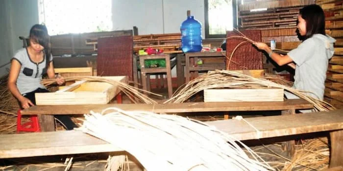 Nhân dân địa phương có cơ hội tiếp cận việc làm