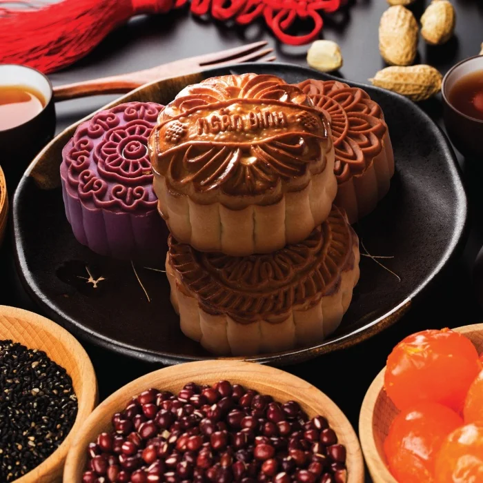 Bánh Trung thu Ngân Đình Đông trùng hạ thảo