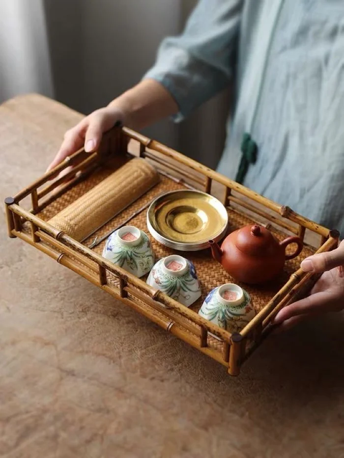 Bộ tách trà đẹp mắt là món quà vô cùng ý nghĩa dành tặng cha
