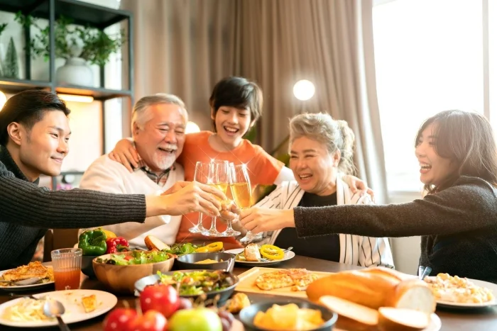 Bạn có thể tự tay chuẩn bị một bữa ăn ấm cúng dành tặng cho cha với các món ăn mà cha yêu thích