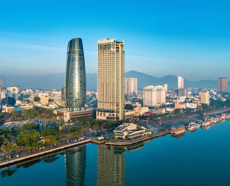 Khách sạn Novotel Đà Nẵng ra mắt BST hộp bánh trung thu 2024 “Lam Long Nguyệt Đô" do Printgo sản xuất