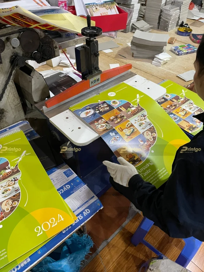 Noibai Catering Services và Printgo: Bộ lịch Tết đem sắc Xuân gõ cửa doanh nghiệp