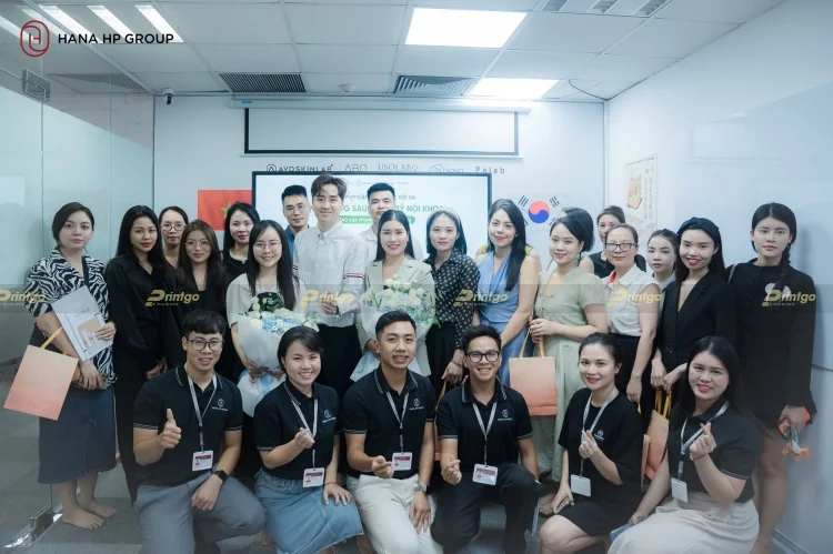hop-dung-my-pham-usolab-vietnam-noi-giao-thoa-giua-nghe-thuat-va-tinh-hoa-hoi-tu-10