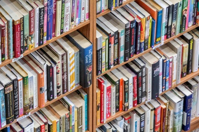 Tự xuất bản sách là gì? Những điều cần biết về tự xuất bản sách