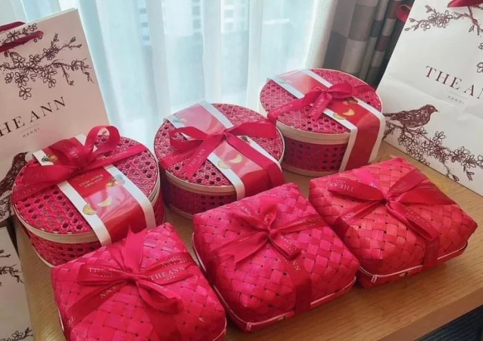 Mẫu hộp quà tết mây tre đan hình tròn