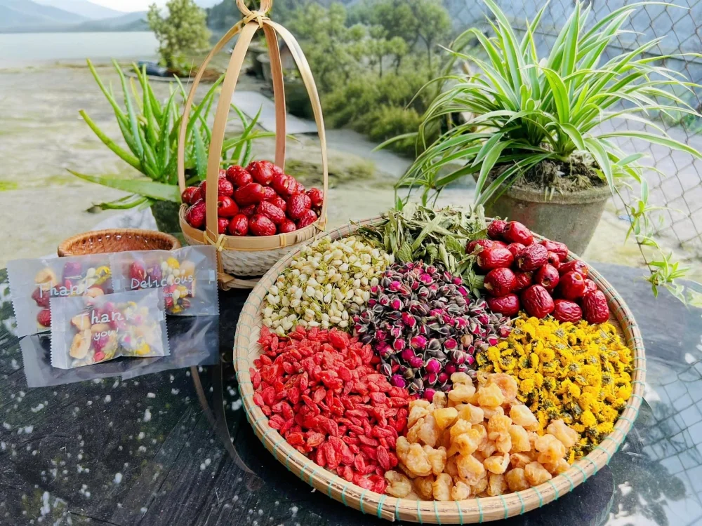 Dự án thiết kế và in ấn hộp mỳ rau củ cầu vồng Thiện Bảo