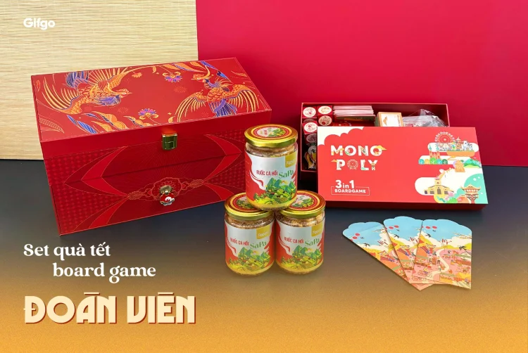 Set quà Tết với sự kết hợp từ board game và các sản phẩm dinh dưỡng khác
