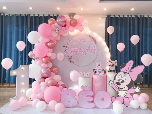 Background và backdrop là gì? Background và backdrop khác nhau ở điểm nào?