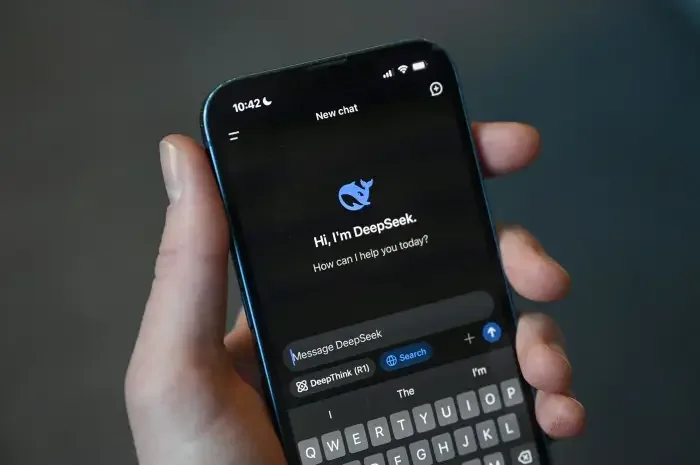 DeepSeek là gì? So sánh Deepseek và ChatGPT