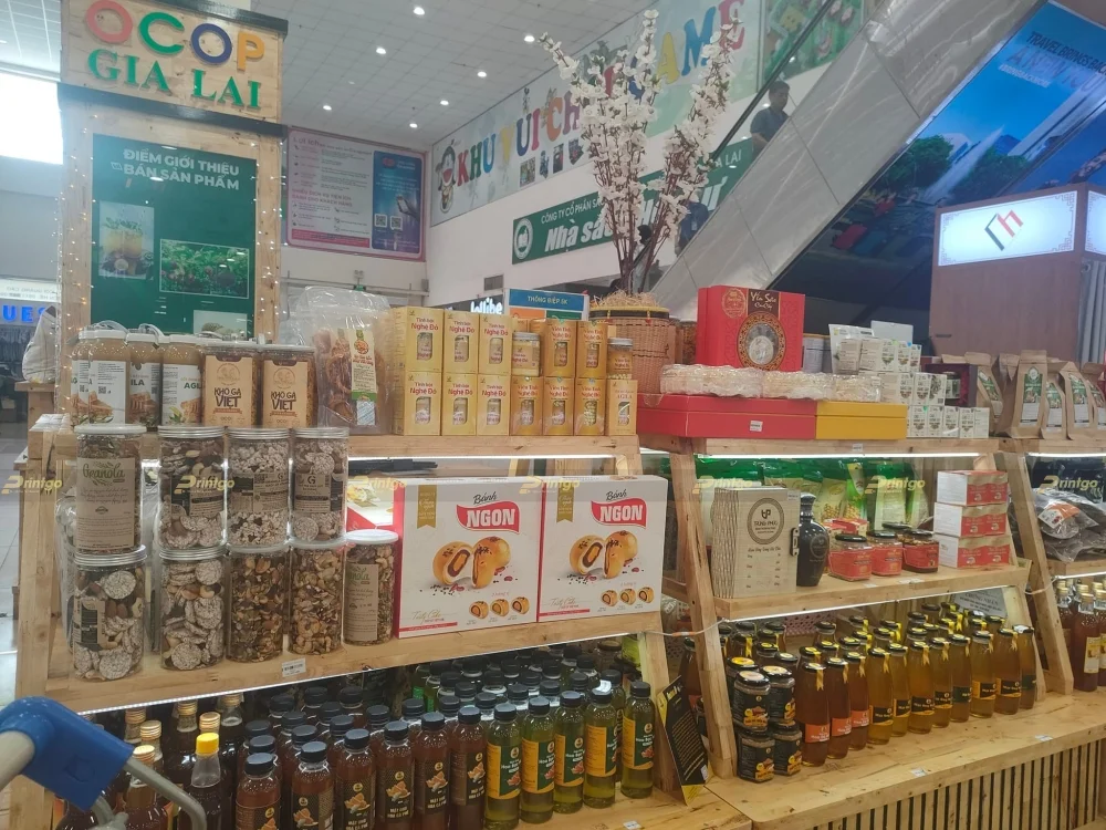 Dự án thiết kế và in hộp đựng mật ong Phương Di