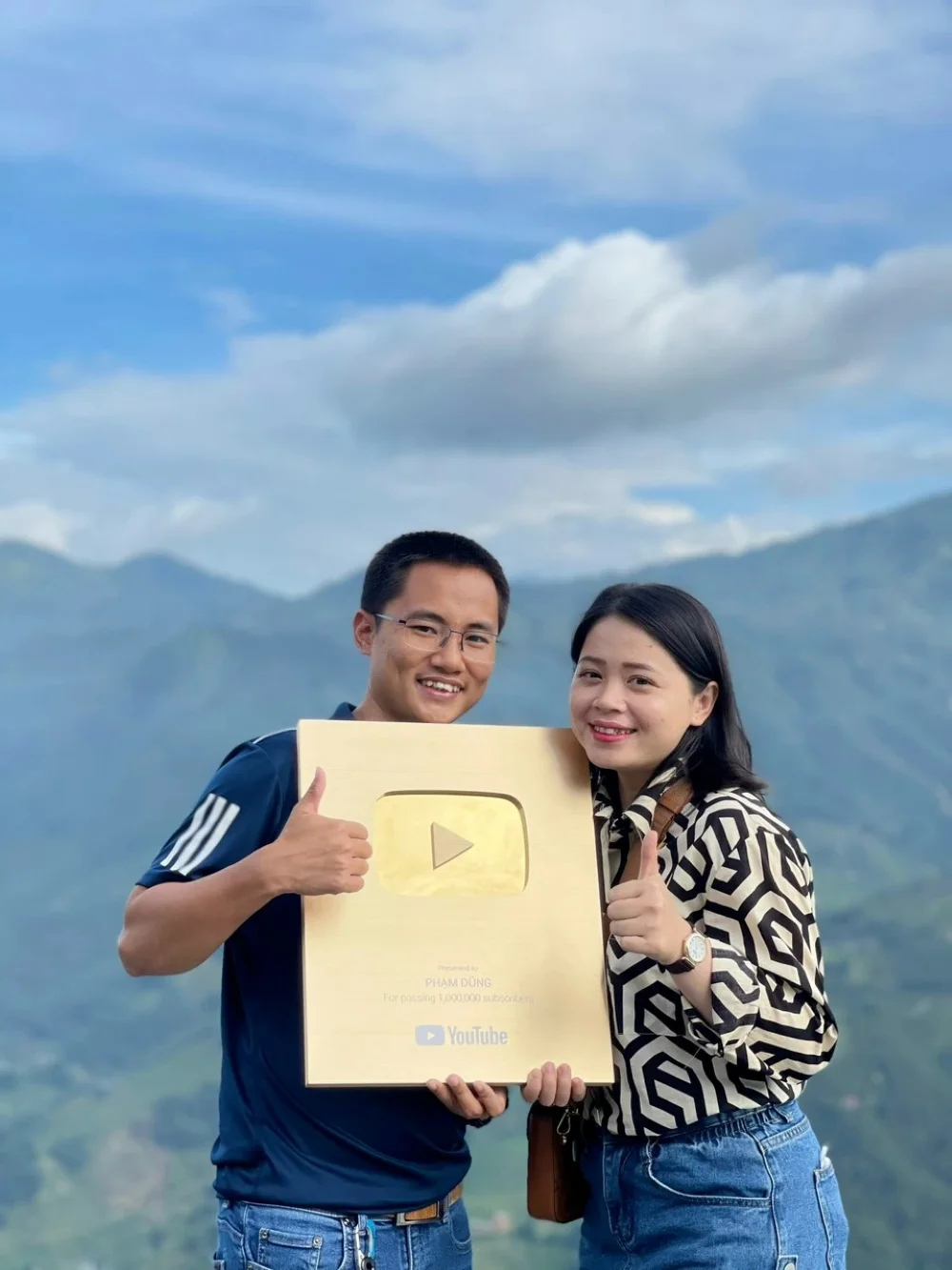 Dự án thiết kế và in hộp đựng yến Phan Diễm