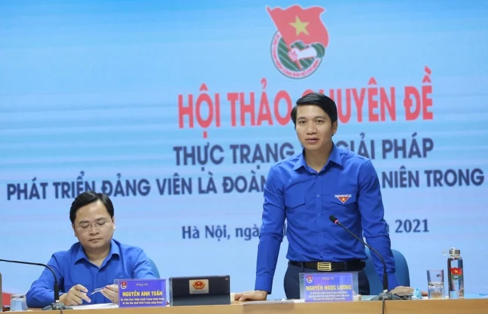 Danh hiệu Đoàn viên ưu tú là gì? Quy trình giới thiệu đoàn viên ưu tú vào Đảng