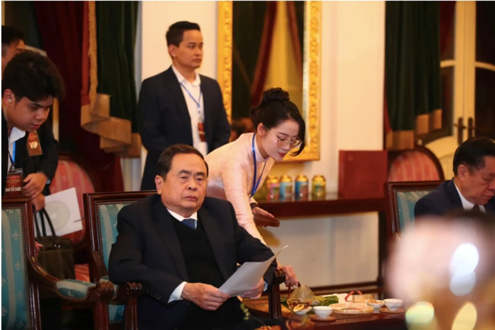 Dự án thiết kế và in hộp đựng trà Nguyệt Lãm
