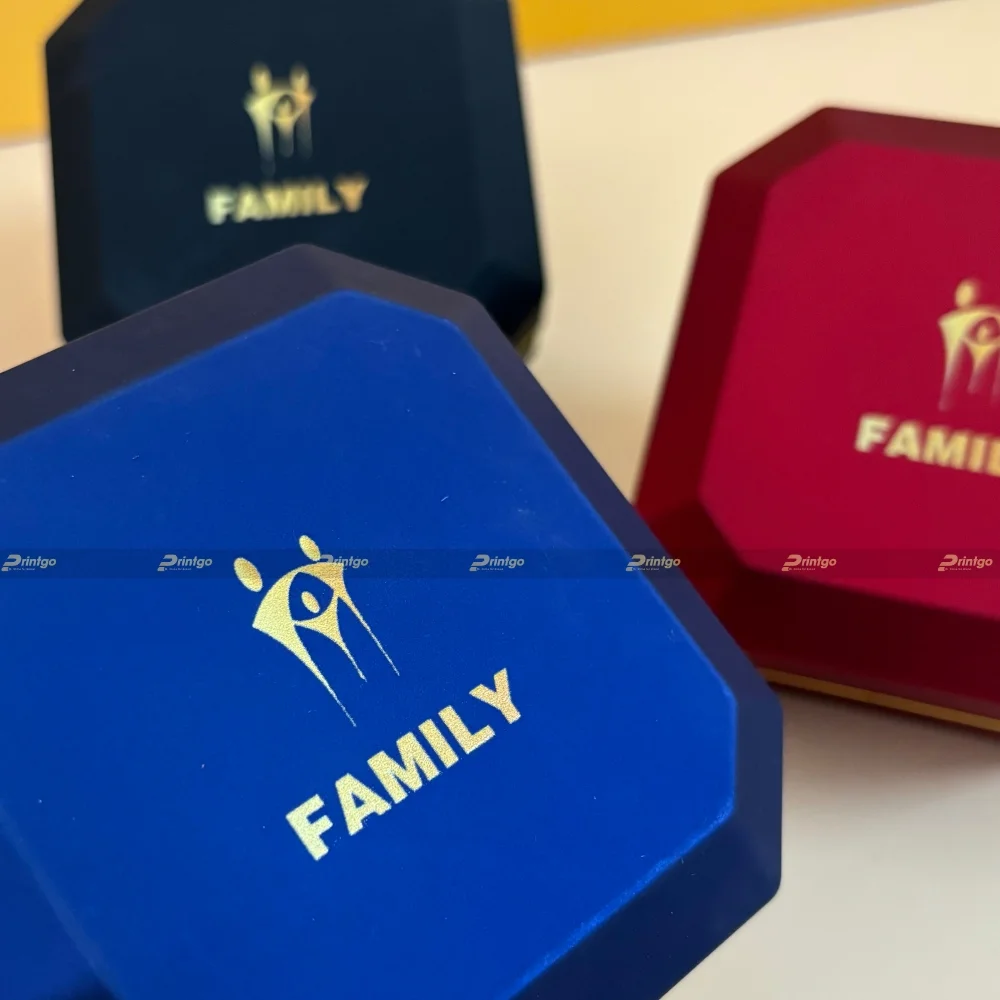 Dự án thiết kế và in hộp đựng trang sức Family