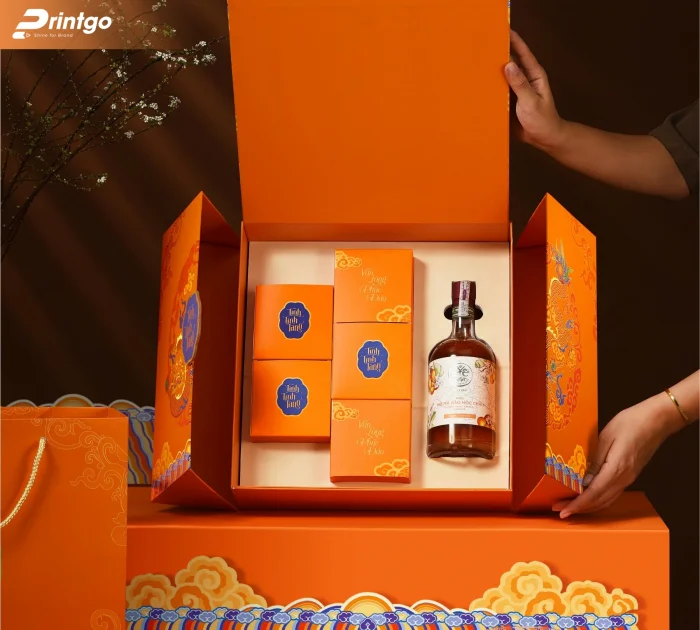 In hộp cứng cao cấp đựng SET quà Tết