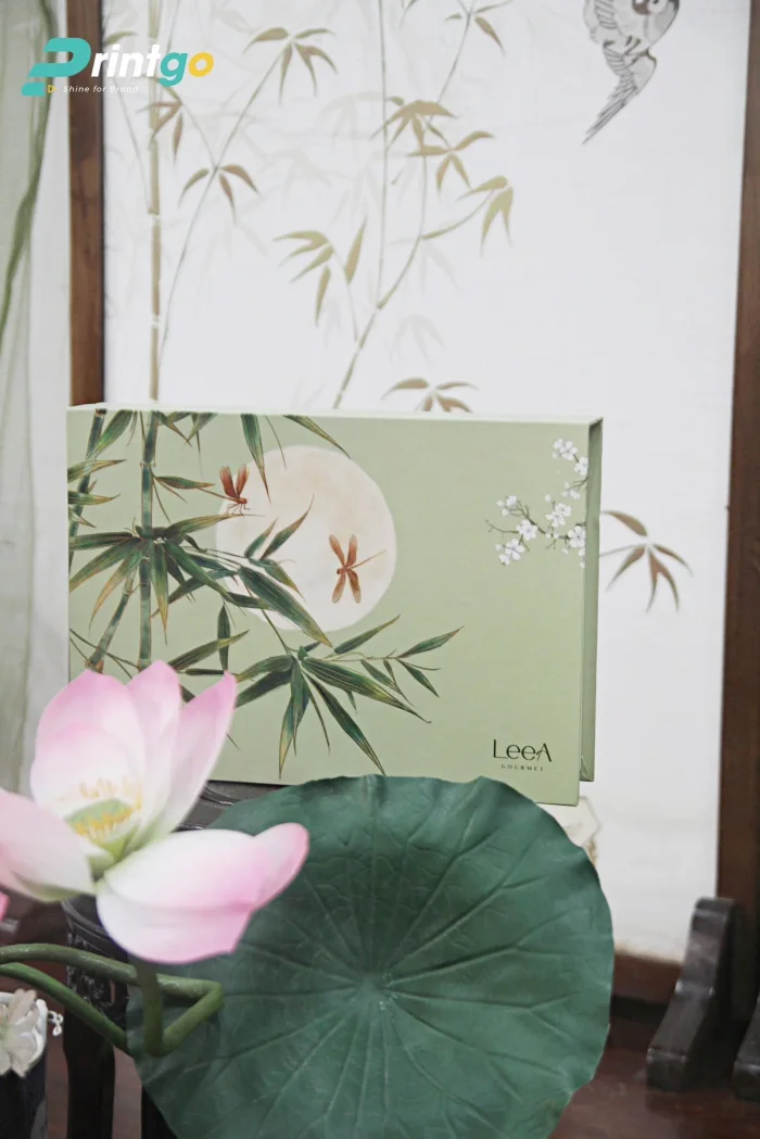In hộp bìa cứng trung thu thương hiệu LeeA Cake