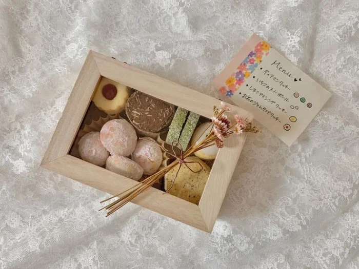 Hộp giấy Kraft đựng bánh - Xu hướng bao bì xanh cho ngành thực phẩm hiện đại